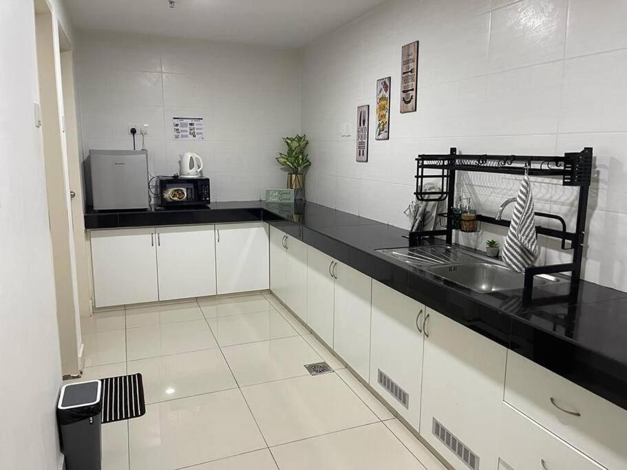 Appartamento The Sugar'Barn@D Perdana Kota Bharu Esterno foto